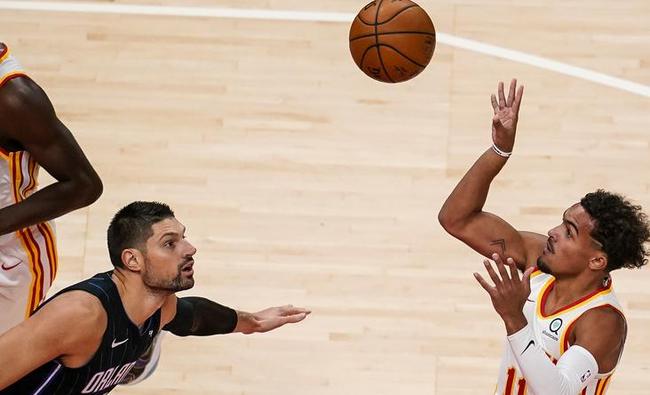 竞争白热化！马卡报解析阿隆索轮换：无人可松懈 维尼修斯也非绝对主力