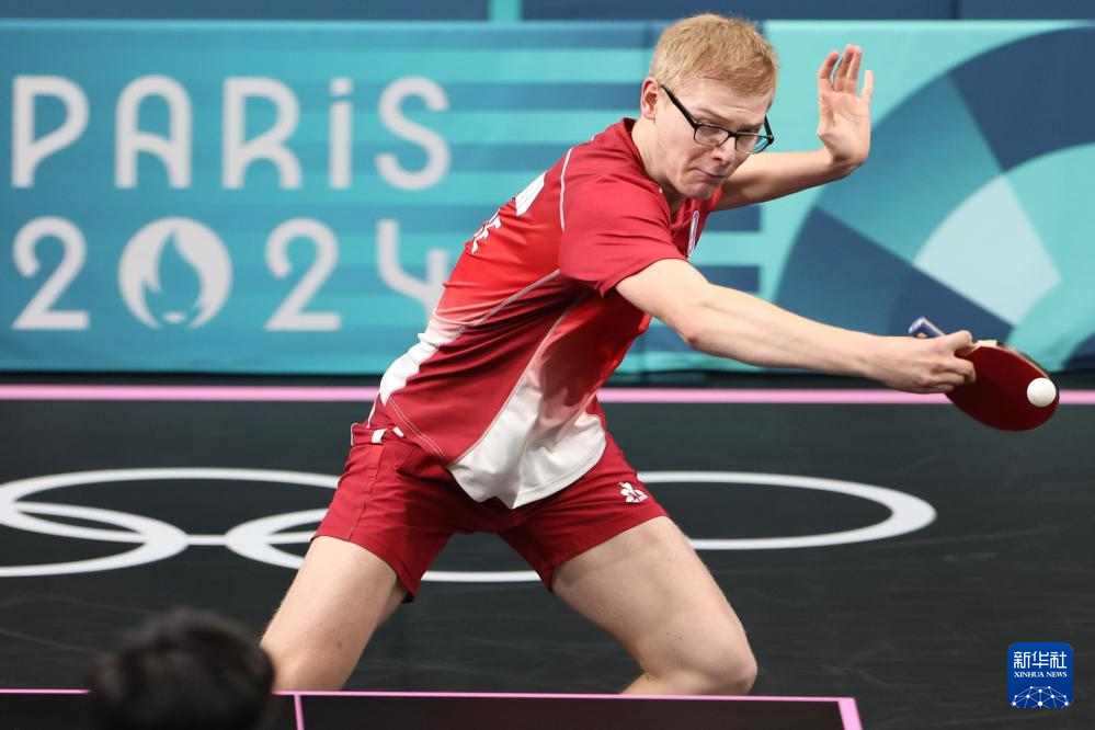 而灵活的转 而灵活的转