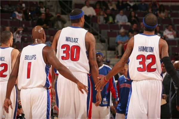 与猎鹰继续 与猎鹰继续