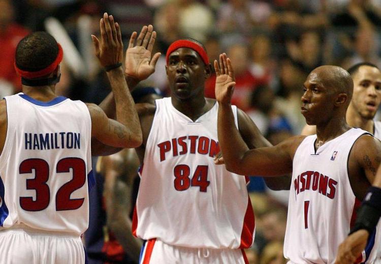 断做回到A 断做回到A